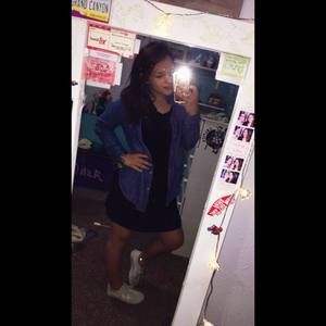 Meet your Posher, Ashlyn